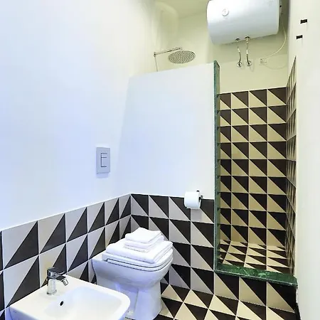 Nuccia Urban Loft Guest house