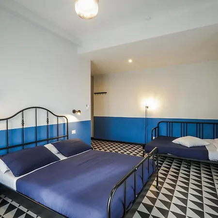 Nuccia Urban Loft 招待所 3*