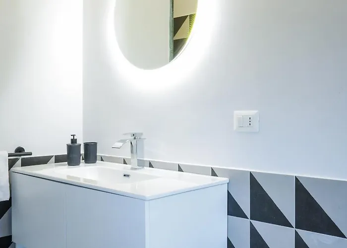 Nuccia Urban Loft 3* 那不勒斯