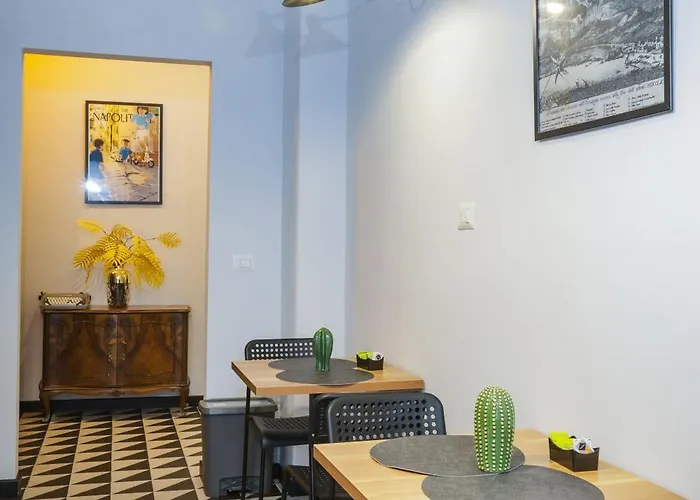 Nuccia Urban Loft 招待所 3*